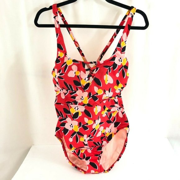 Beach Betty Other - Beach Betty by Miracle Brands One Piece Swimsuit Keyhole Floral Red Size S